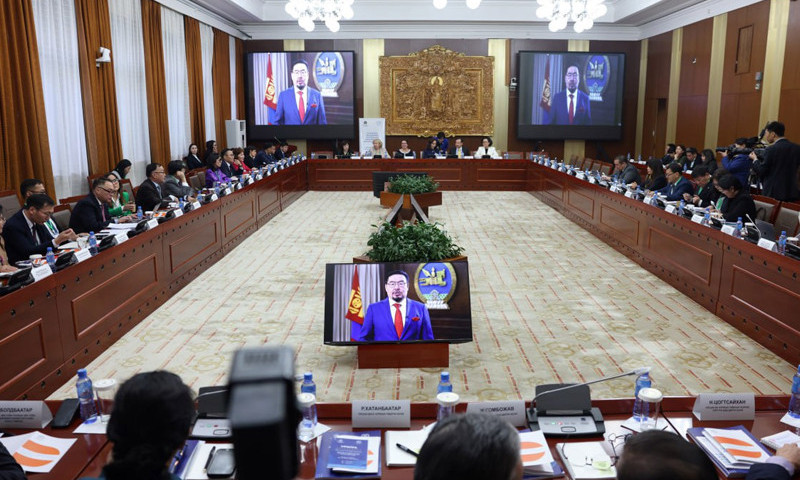 Г.Занданшатар: Монгол Улсын Их Хурал хүний эрхийг хэрхэн хангаж буй талаар өөрийн үнэлгээгээ хийж буй анхны парламент болж байна
